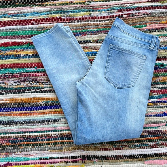 Gap 1969 Lt Blue Distressed Girlfriend Jeans-#1873 - Picture 9 of 12